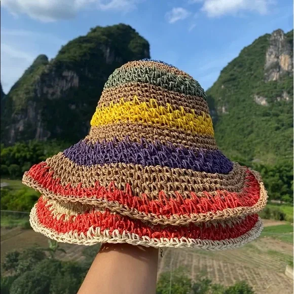Summer Stripes Travel Sun Hat, Beach Foldable Straw Bucket Pliable Moldable Hat - Picture 3 of 4
